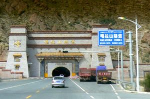 Tibet: Lhasa city - Galashan Tunnel
