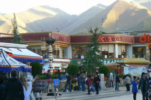 Tibet: Lhasa - Tibetan quarter; Barkhor Square fast food chain