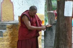 Tibet: Lhasa - Sera Monastery. Toward the end of the debate