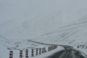 Tibet - on the high pass above Namtso Lake the