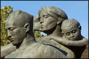 Uzbekistan - Tashkent:  monument to the 1966 earthquake.