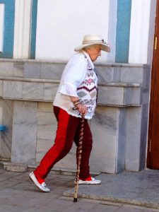 Uzbekistan - Tashkent:  woman entering the Uspensky Orthodox Cathedral.