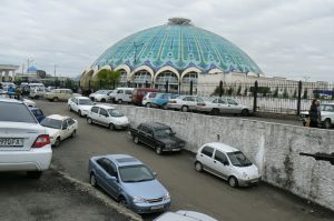 Uzbekistan - Tashkent:  the huge Chorsu covered market.