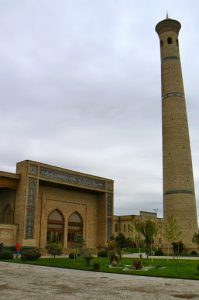 Uzbekistan - Tashkent:  the historic  Hazrati mosque minaret (one of