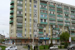 Uzbekistan - Tashkent:  typical Soviet-style apartment building.