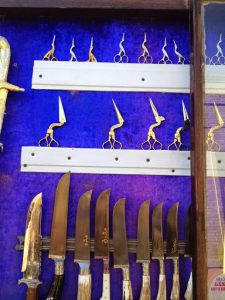Uzbekistan: Bukhara Sayfiddin shop hand-made cutlery.