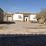 Uzbekistan: Khiva outside the old town are the houses of local