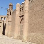 Uzbekistan: Khiva Side gate to the Tosh Hovli Palace.