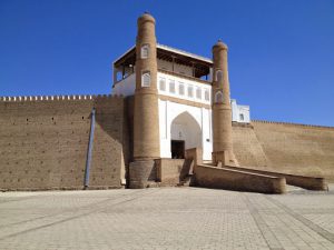 Uzbekistan: Bukhara Across from the Hoja Zayniddin Mosque is the monumental