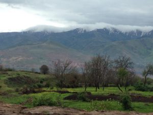 Uzbekistan: drive from Tashkent to Andijan in the ????Fergana Valley. There