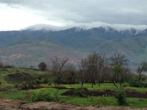 Uzbekistan: drive from Tashkent to Andijan in the ????Fergana Valley. There