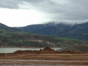 Uzbekistan: drive from Tashkent to Andijan in the ????Fergana Valley. Ascending