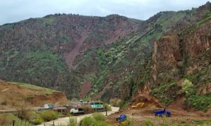 Uzbekistan: drive from Tashkent to Andijan in the ????Fergana Valley. A