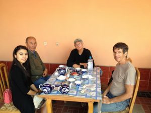 Uzbekistan: ????Margilan city after the Yodgorlik silk factory, time for lunch