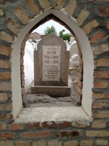 Uzbekistan: Kokand Damai-Shakom necropolis (cemetery) grave inscription.