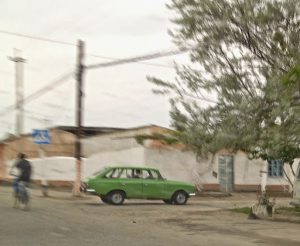 Uzbekistan: ????drive from Kokand City to Fergana City; old Lada