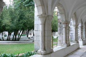 Portugal, Estremoz: church cloisters