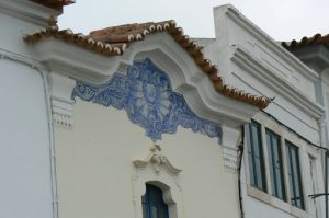 Portugal, Estremoz: typical tile detail
