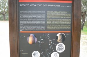 Portugal, Evora: entry sign shows the overall layout of the Cromleich