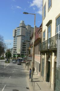 Portugal, Porto City: old city meets new city