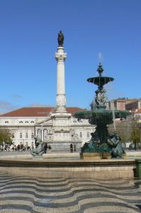 Portugal, Lisbon: fountain and monument in Plaza Dom Pedro IV -