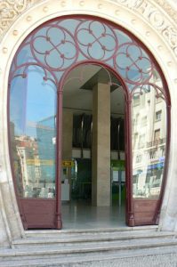 Portugal, Lisbon: art Deco entry door