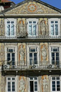 Portugal, Lisbon: decorative facade of classical figures