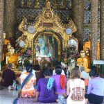 Burma, Rangoon; Shwedagon Pagoda visitors
