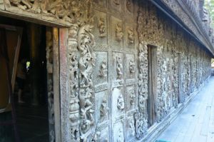 Burma, Mandalay: Shwe In Bin Kyaung monastery  beautiful long wall