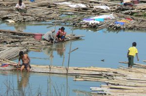 Burma, Mandalay: local village life